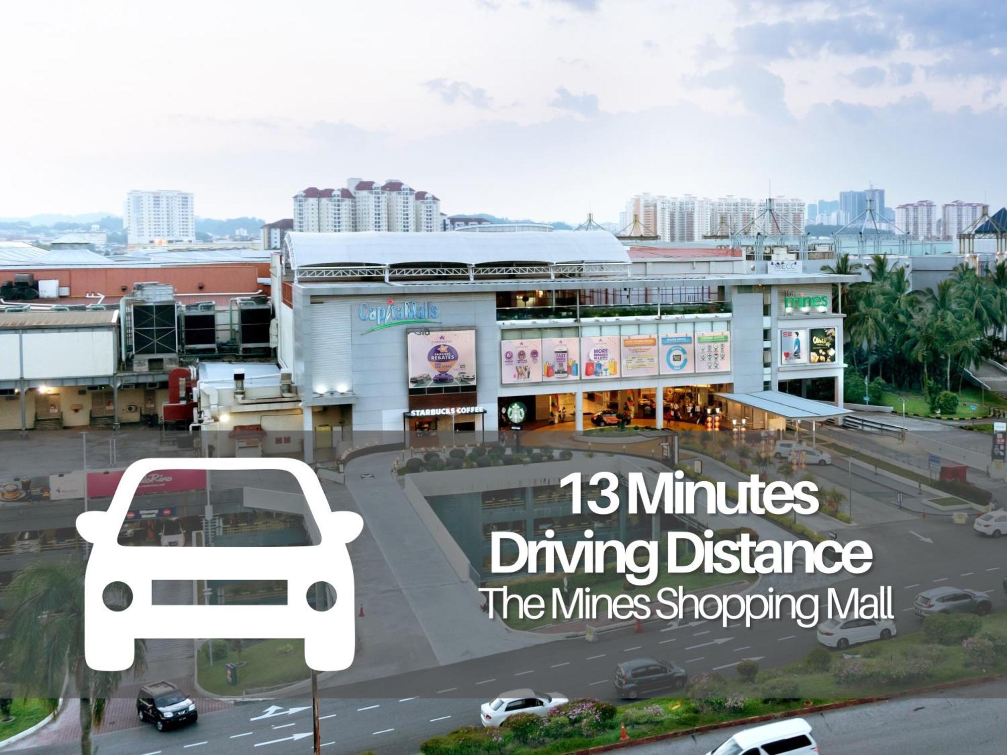 Smile Hotel C180 Cheras Selatan Exterior photo